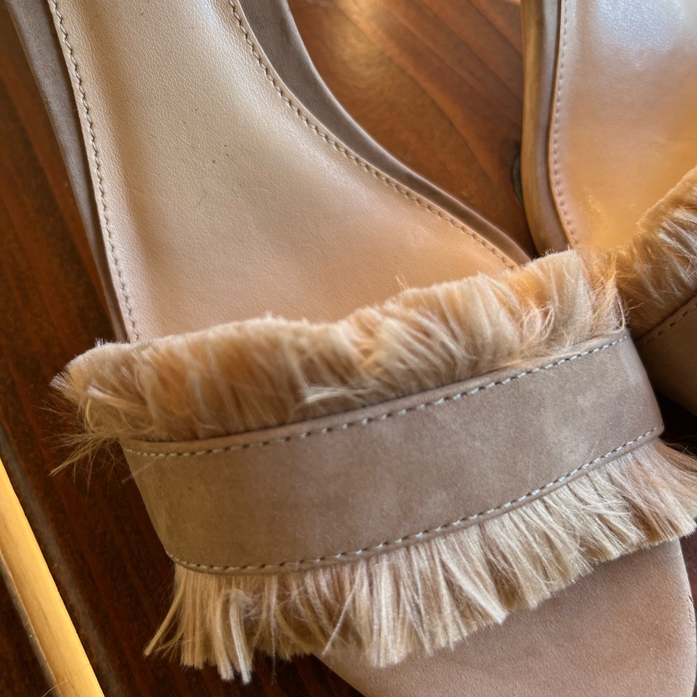 Vince Camuto Fringed Heels,Size 8 NWOT - Picture 5 of 7